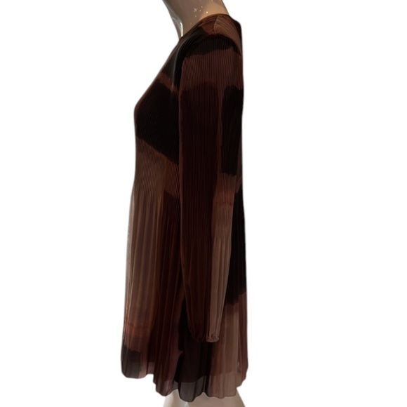 Aritzia Wilfred Elba Pleated Plum Geo Print Chiffon Mini Dress Size XS NWT - Picture 8 of 16